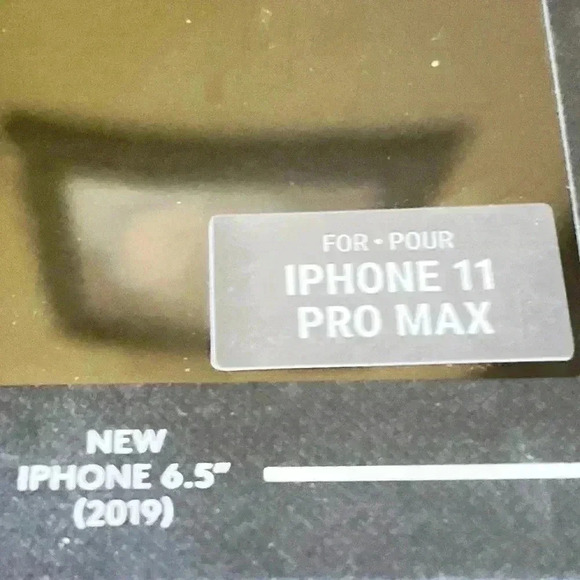 🆕 Coach iPhone 11 Pro Max Case-Authentic - Picture 3 of 7